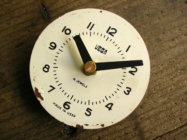 画像3: 1960年代頃・ロシア・VEGA・アンティーク・クロック・文字盤・掛時計（丸型・白色）