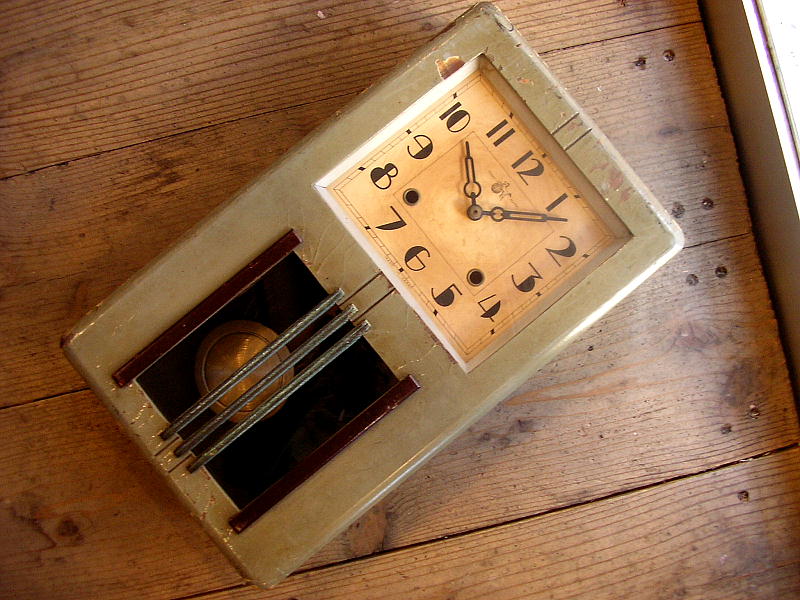 大正頃の地球馬印・尾張時計・振り子時計（クォーツ改造）が入荷しました。
