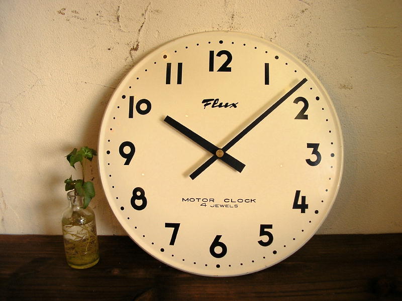  昭和４０年代頃のフラックス・モーター・クロック・文字盤時計が入荷しました。