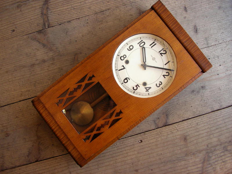  大正頃のセイコー舎・振り子時計（クォーツ改造）が入荷しました。