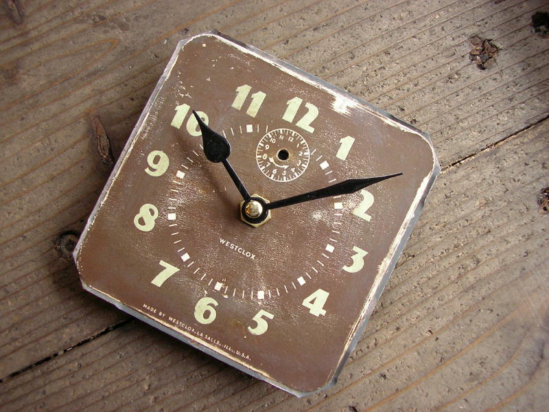 1960年代頃のアメリカ・ウエストクロックスのアンティーク・クロックの文字盤の掛時計が入荷しました。
