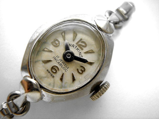 アンティーク時計の ワトキンス・カクテル・ウォッチ・手巻・アンテーク（電池式・クォーツ改造）・ホワイトゴールド・フィールドが仕上がりました。