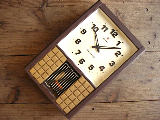 アンティーク・クロックのナショナル・トランジスター・クロック・振り子時計（電池式・クォーツ改造）・ブロック型パネルが仕上がりました。