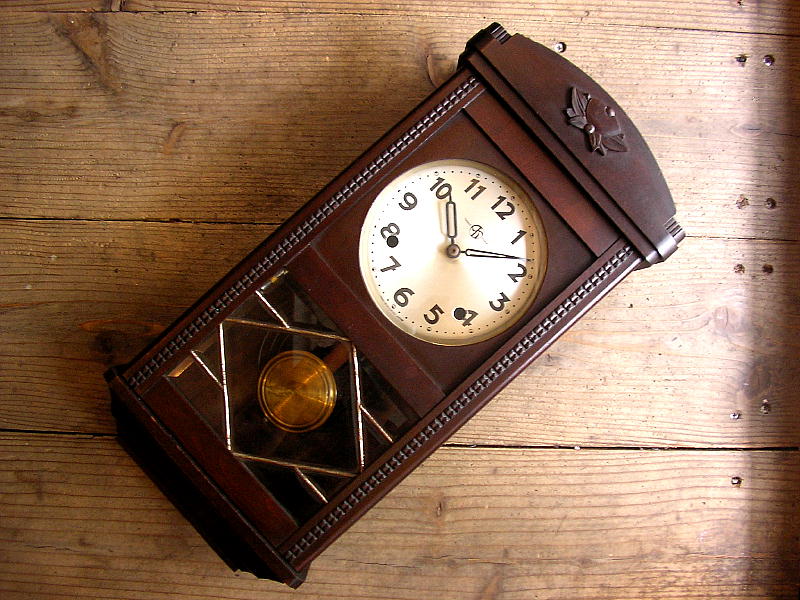 アンティーク・クロックのオキュパイド・ジャパン製・栄計舎・振り子時計（電池式・クォーツ改造）が仕上がりました。