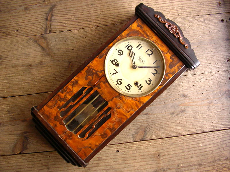 古時計のオキュパイド・ジャパン製・Meiji・明治時計・振り子時計（電池式・クォーツ改造）が仕上がりました。