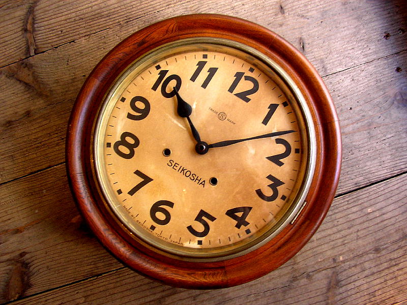 大正頃の古時計のセイコー舎・丸型・振り子時計・手巻式（電池式・クォーツ改造）が仕上がりました。