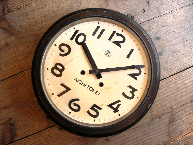 アンティーク・クロックの大正頃・アイチ時計・丸型・振り子時計・トーマス型・焦げ茶（電池式・クォーツ改造）が仕上がりました。