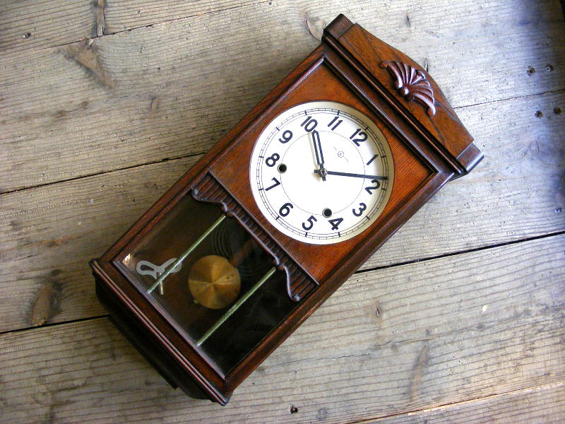 昭和初期頃のアンティーク・クロックの精工舎・振り子時計（電池式・クォーツ改造）が仕上がりました。