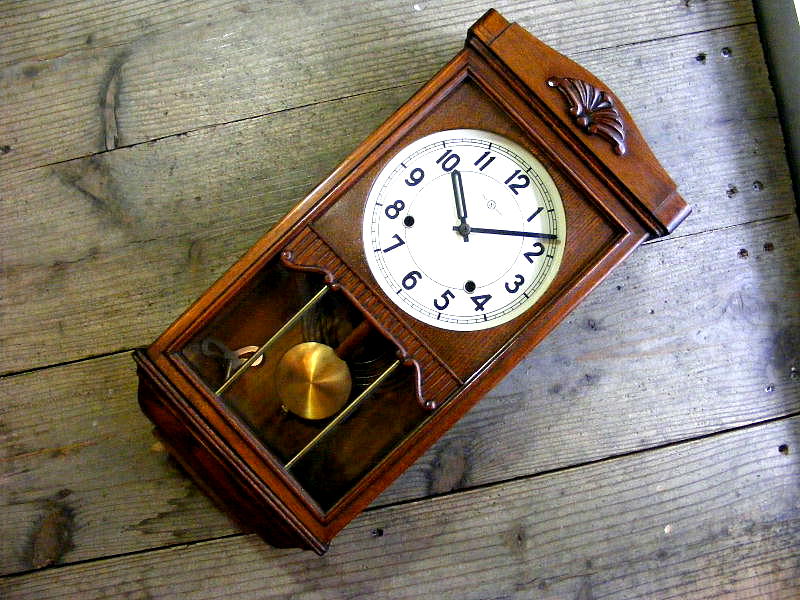 昭和初期頃のアンティーク・クロックの精工舎・振り子時計（電池式・クォーツ改造）