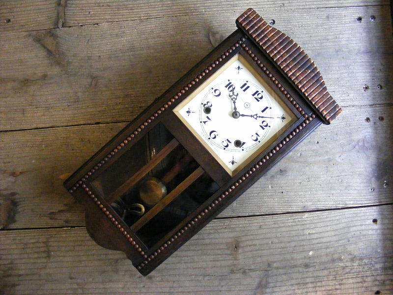 大正頃のアンティーク・クロックの精工舎・座敷時計・スリゲル型・変形・小型・振り子時計（電池式・クォーツ改造）が仕上がりました。