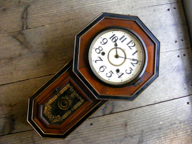 大正頃のアンティーク・クロックの尾張時計・八角時計・振り子時計（電池式・クォーツ改造）が仕上がりました。