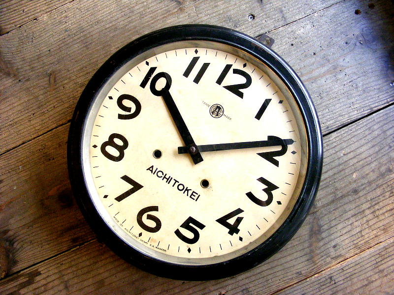 大正頃のアンティーク・クロックの愛知時計・丸型・振り子時計・トーマス型・焦げ茶（電池式・クォーツ改造）が仕上がりました。