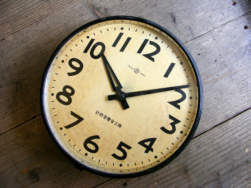 昭和初期頃のアンティーク・クロックの精工舎電気時計・トーマス型（電池式・クォーツ改造）が仕上がりました。