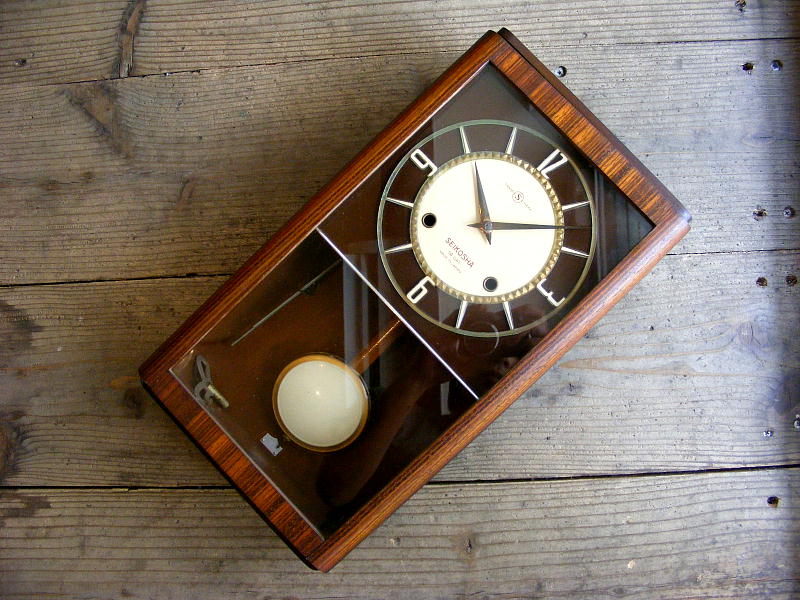 昭和中期頃のアンティーク・クロックの精工舎・二週間巻・掛け時計・振り子時計・ツートン（電池式・クォーツ改造）が仕上がりました。