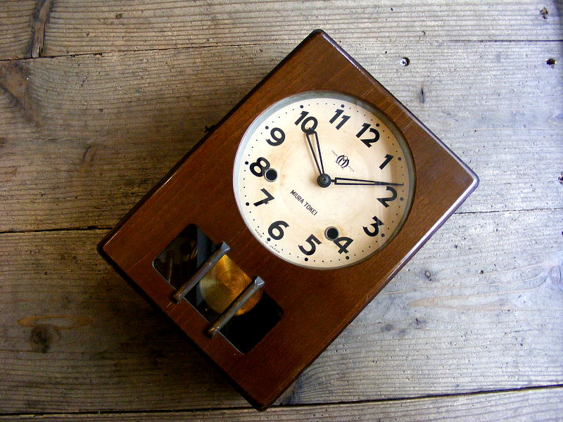 昭和初期頃のアンティーク・柱時計の三浦時計・小型・振り子時計（電池式・クォーツ改造） が仕上がりました。