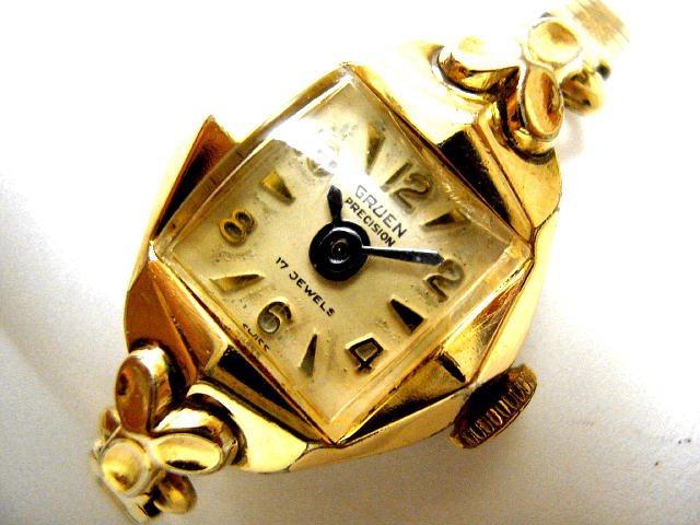 アンティーク腕時計のGruen・グリュエン・プレシジョン・17ジュエルス・レディースアンティークウォッチ・イエロー・ゴールドフィールド・手巻・アンテーク（電池式・クォーツ改造）が仕上がりました。
