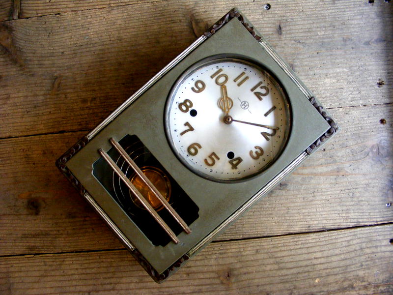 大正頃のアンティーク・クロックの林時計・振り子時計・小型・緑色（電池式・クォーツ改造）が仕上がりました。