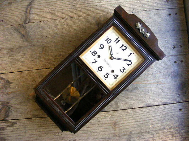昭和初期頃のアンティーククロックの精工舎・振り子時計・横窓付き（電池式・クォーツ改造）が仕上がりました。