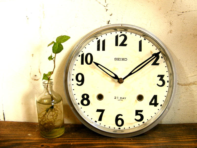 昭和中期頃のアンティーククロックのセイコー・２１日巻・アンティーク・振り子時計・文字盤・掛け時計（電池式・クォーツ）が仕上がりました。