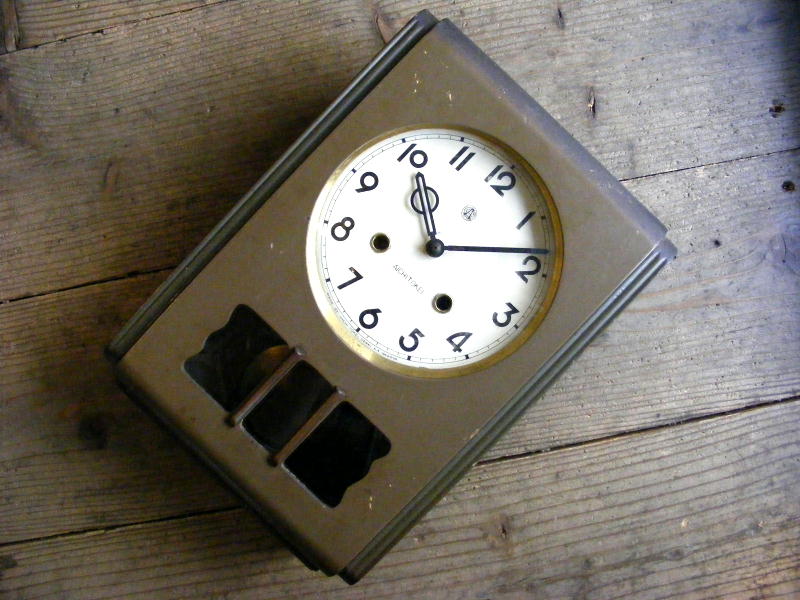 大正頃のアンティーク柱時計の愛知時計・振り子時計・小型・グレー（電池式・クォーツ改造）が仕上がりました。