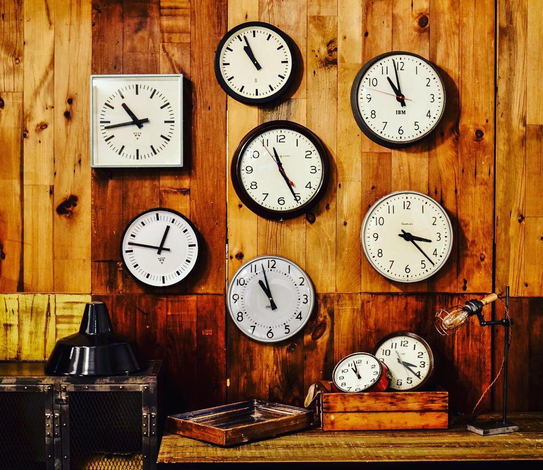 journal standard FurnitureでヴィンテージクロックのPOPUP「VINTAGE WALL CLOCK EXHIBITION Time change and we with time」を開催いたします。