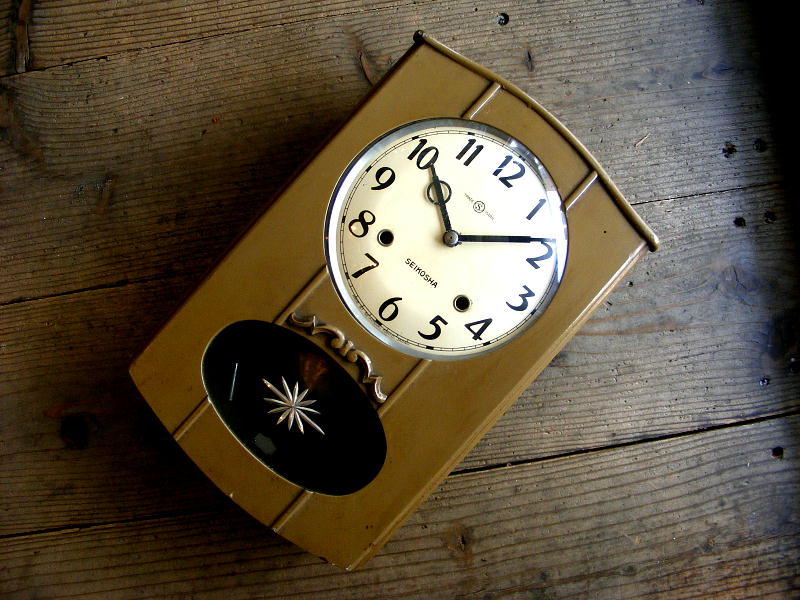 昭和初期頃の古時計の精工舎・振り子時計・#1734・黄土色（電池式・クォーツ改造）が仕上がりました。