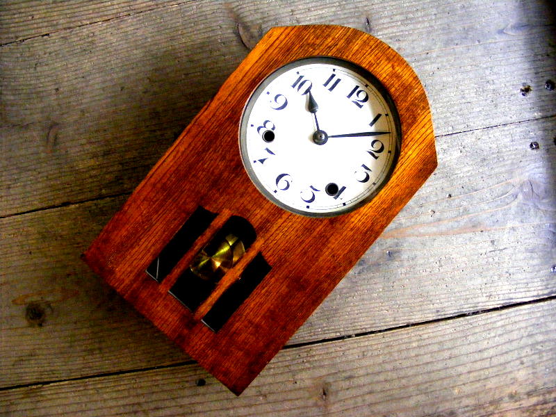 大正頃の古時計の愛知時計・R型・振り子時計（電池式・クォーツ改造）が仕上がりました。