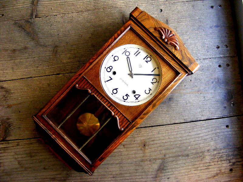 大正頃のアンティーク柱時計の精工舎・振り子時計（電池式・クォーツ改造）が仕上がりました。