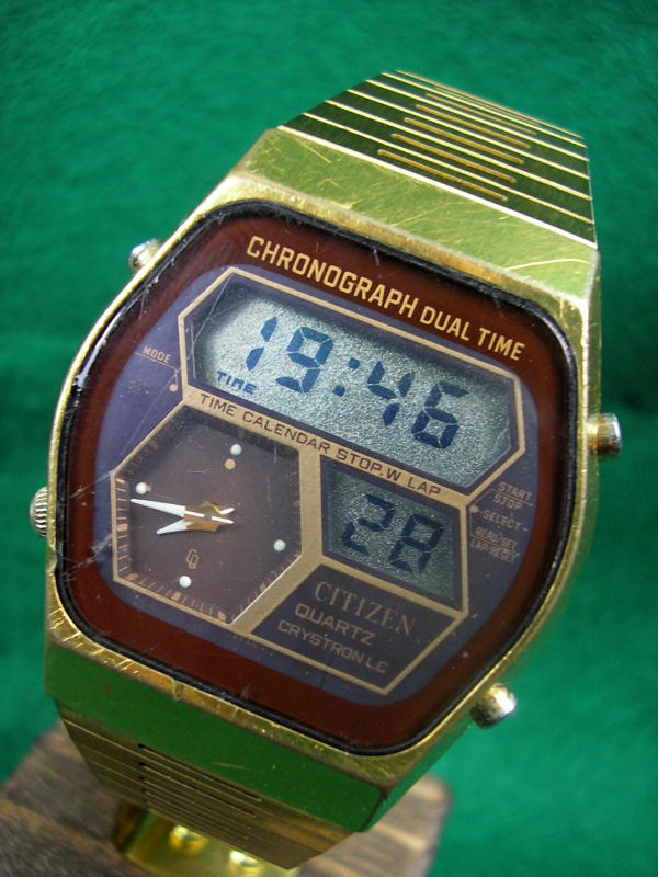 ８０年代な時計が入荷しました。