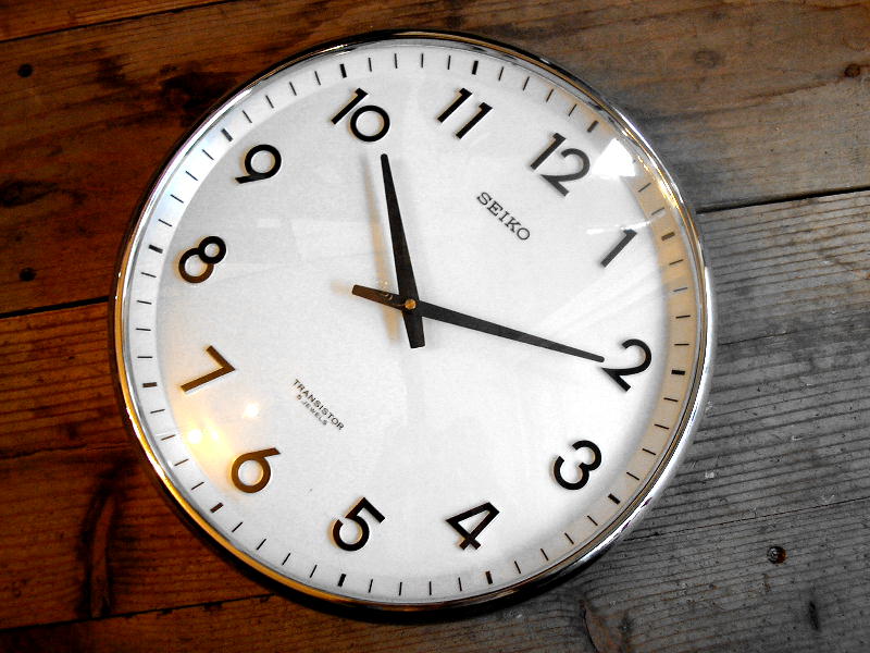昔のセイコー・トランジスター学校用掛け時計（教室用）３６cmが入荷しました。