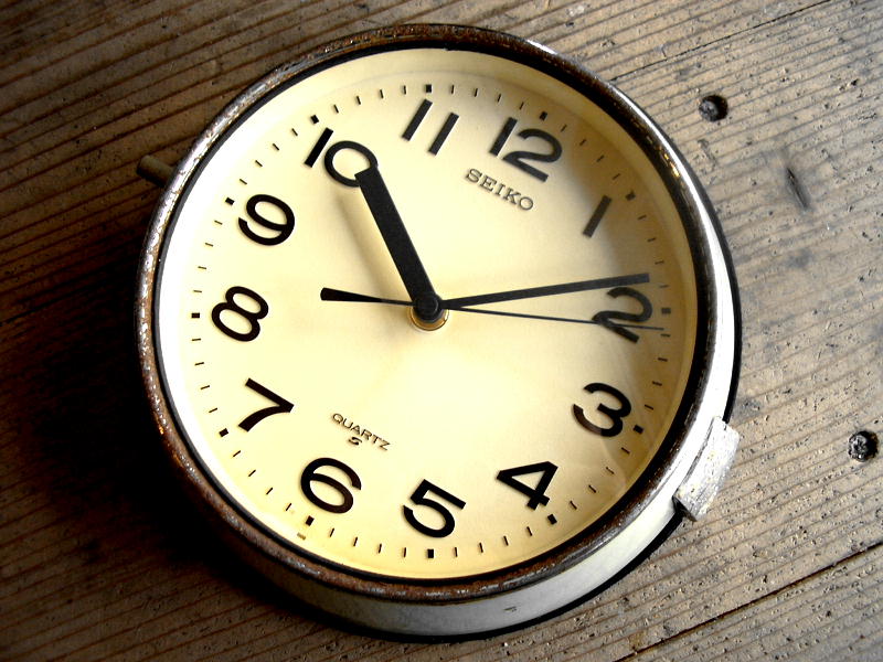 セイコー・クロック防塵用掛時計グリーン８０年代オリジナルが入荷しました。
