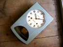 画像: 1950年代の古時計のタカノ・高野精密・振り子時計・手巻式・N23・薄緑色（電池式・クォーツ改造） が仕上がりました。