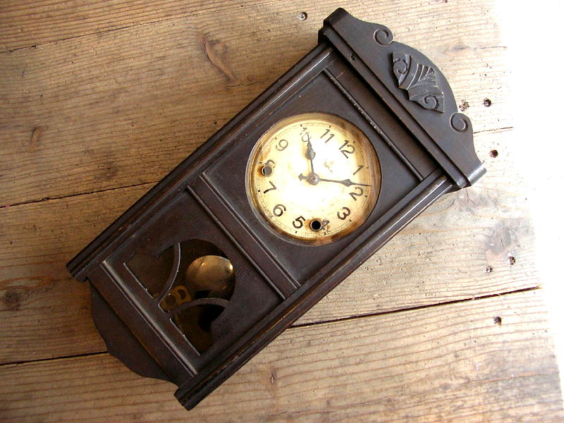 画像:  大正頃の古時計の鯱（シャチホコ）マーク・振り子時計（電池式・クォーツ改造）が仕上がりました。
