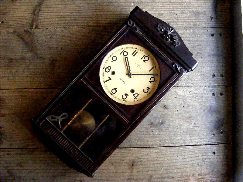 画像: 昭和初期頃・精工舎・振り子時計（電池式・クォーツ改造）が仕上がりました。