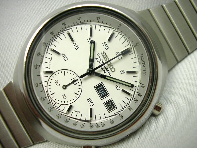 セイコー・フジツボ・クロノグラフ白文字盤6139-7100が入荷しました。 -  アンティーク・クロック,アンティーク・掛け時計,アンティーク・振り子時計,柱時計,古時計,ヴィンテージ・クロック,ボンボン時計,レディースアンティークウォッチ,レディースアンティーク時計  ...