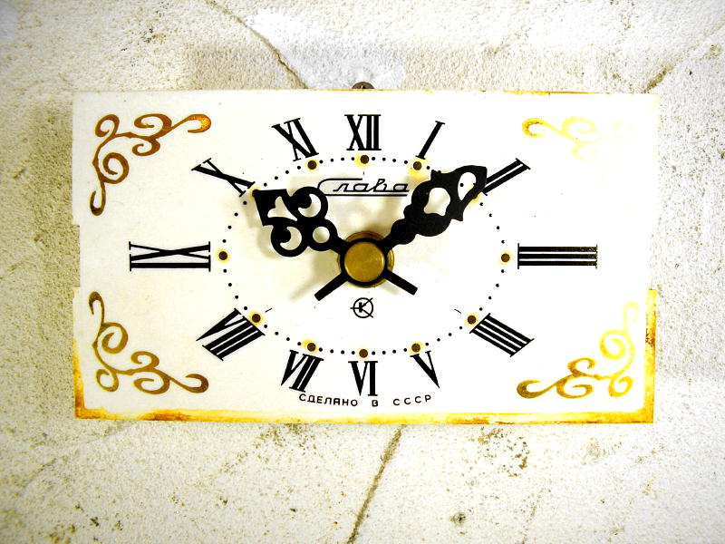 画像1: 1960年代頃・ロシア・Crala・アンティーク・クロック・文字盤・掛時計（長方形・白） (1)