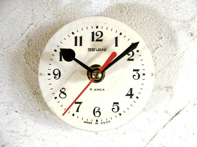 画像1: 1960年代頃・ロシア・SEVANI・アンティーククロック・文字盤・掛時計・電池式・スイープ・クォーツ (1)