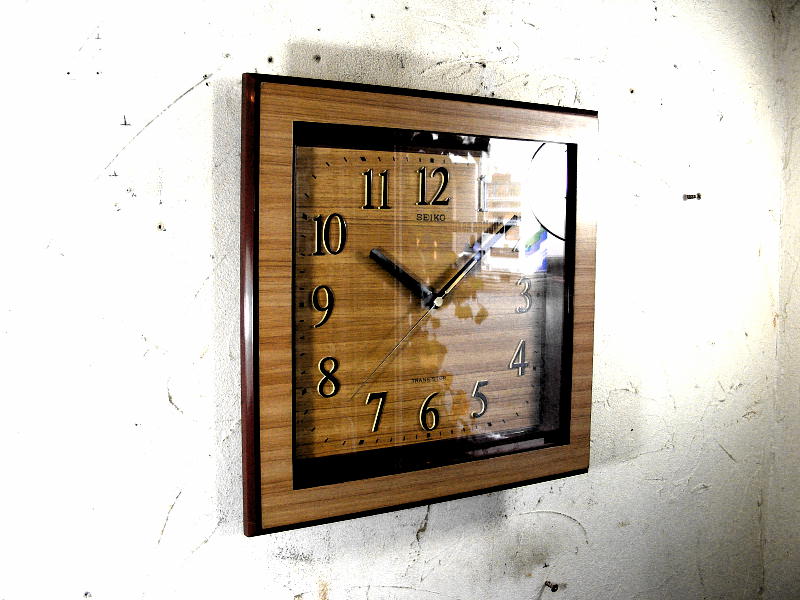 画像3: 1970年代・セイコー・トランジスター・振動子時計・RA727・角型・赤枠・木目調文字盤（電池式・クォーツ改造） (3)